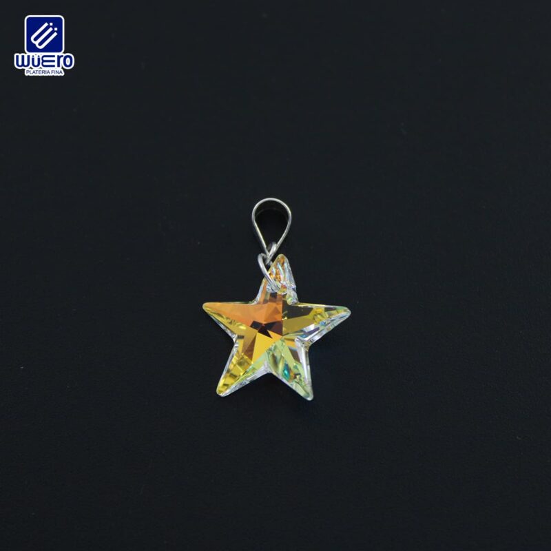 Dije estrella de cinco puntas en plata .925 con cristal tornasol – Platería Wüero (cód. 5313)
