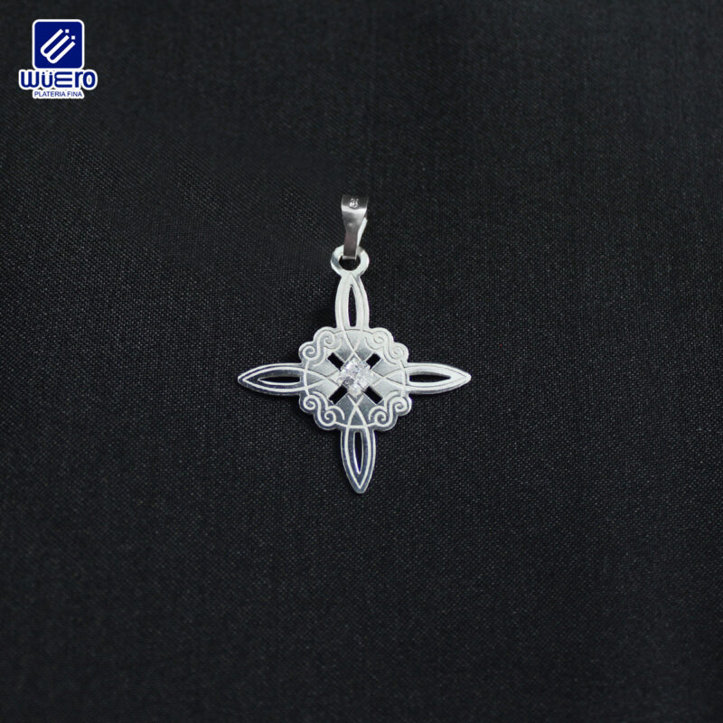 Dije Nudo de Bruja con Zirconia Blanca
